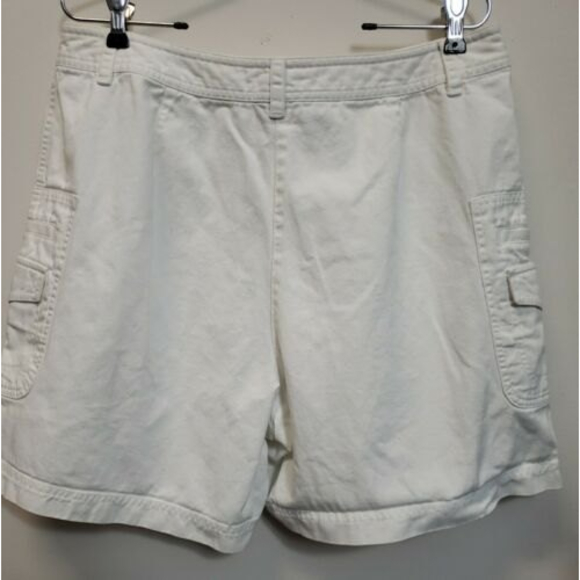 Rafaella White Cargo Style Shorts Cotton Size 14 Pockets inseam 6in - Picture 8 of 8